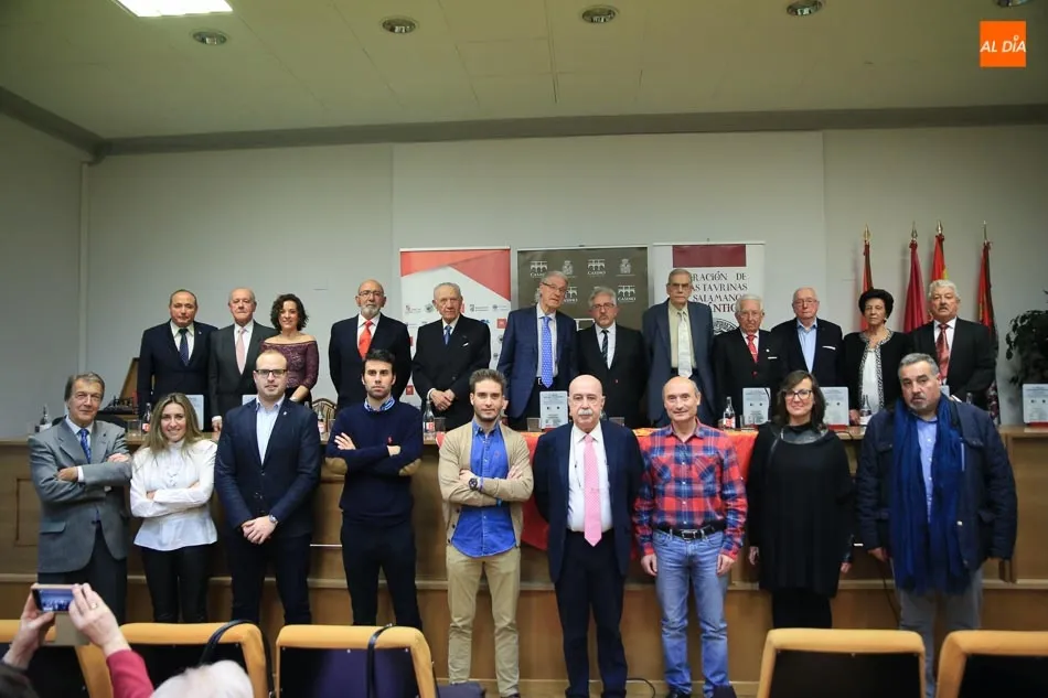 Foto 3 - El Museo Taurino de Salamanca homenajea a su primera junta directiva