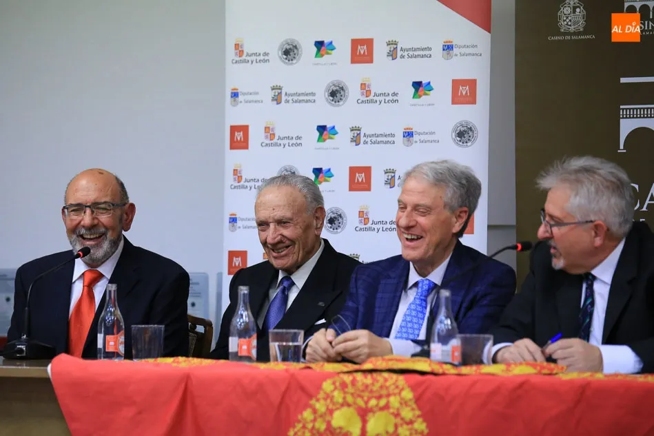 Foto 2 - El Museo Taurino de Salamanca homenajea a su primera junta directiva