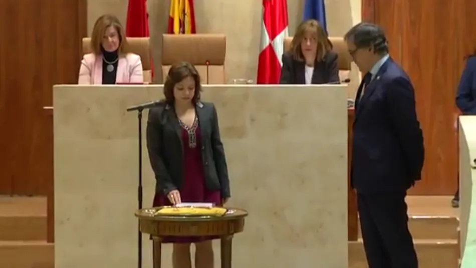 Foto 4 - Mar Fuentes, nueva concejala socialista en el Ayuntamiento de Salamanca