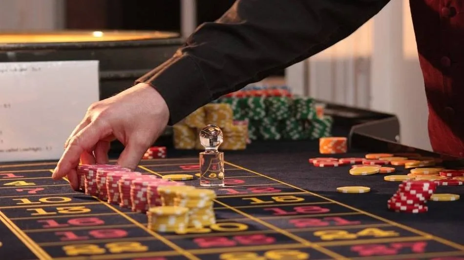 La moción solicita partidas para material didáctico destinado a profesores y alumnos