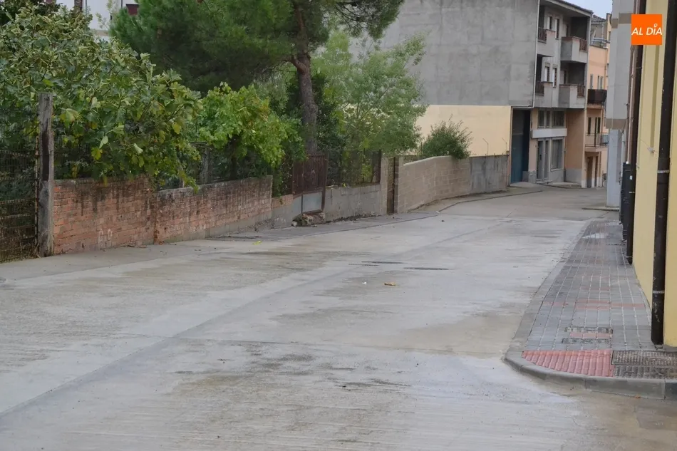 Foto 11 - La calle Fernando II dice adi&oacute;s a la tierra y a las piedras gracias a una inversi&oacute;n de 145.000&euro; ...