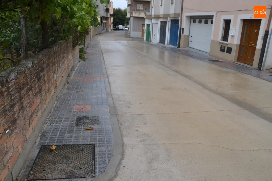 Foto 10 - La calle Fernando II dice adi&oacute;s a la tierra y a las piedras gracias a una inversi&oacute;n de 145.000&euro; ...