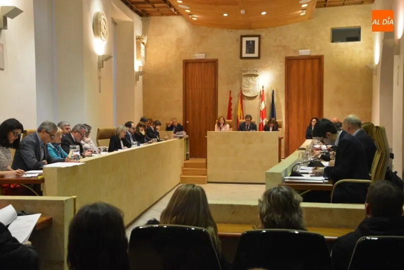 Foto 2 - El Consistorio estudiar&aacute; la implantaci&oacute;n de carril bici y rutas peatonales entre el barrio de San ...