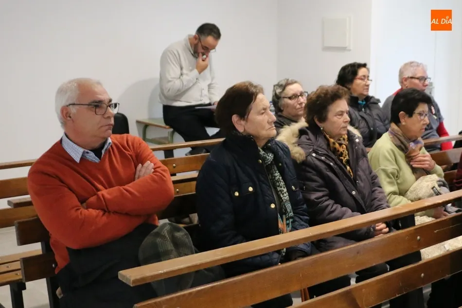 Foto 3 - El equipo de Gobierno aprueba 84.000 euros para devolver lo cobrado por las sepulturas  