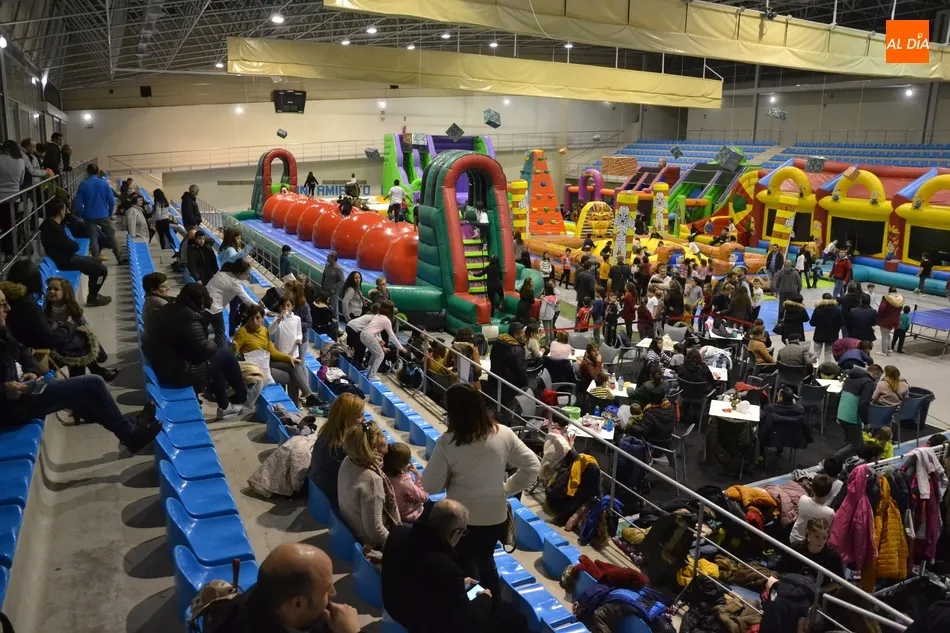 Foto 11 - Concurrid&iacute;simo encierro de carretones en Navilandia  