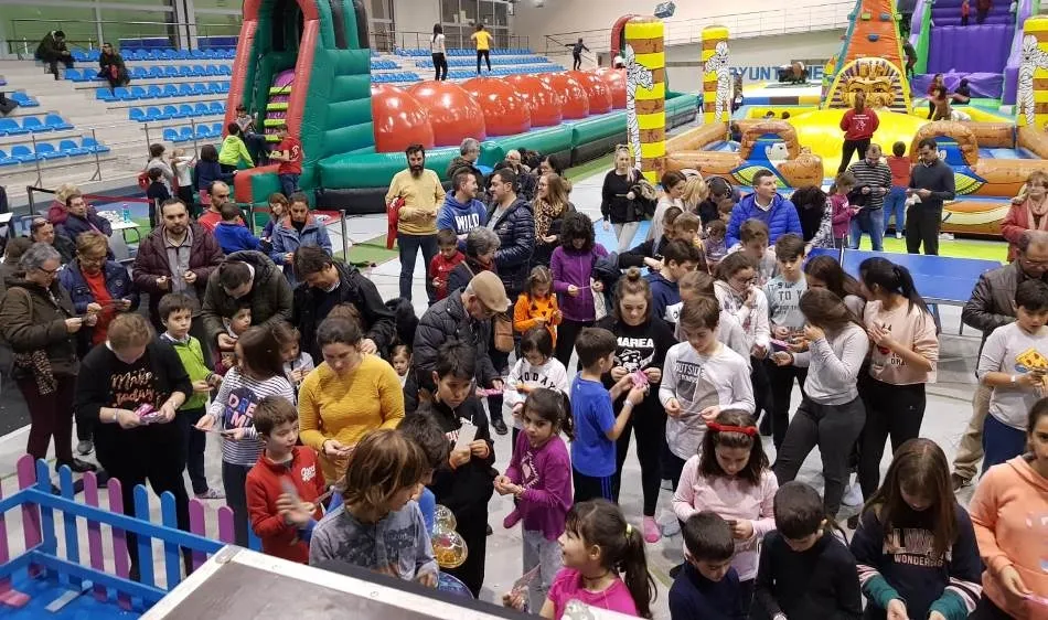 Foto 4 - Concurrid&iacute;simo encierro de carretones en Navilandia  