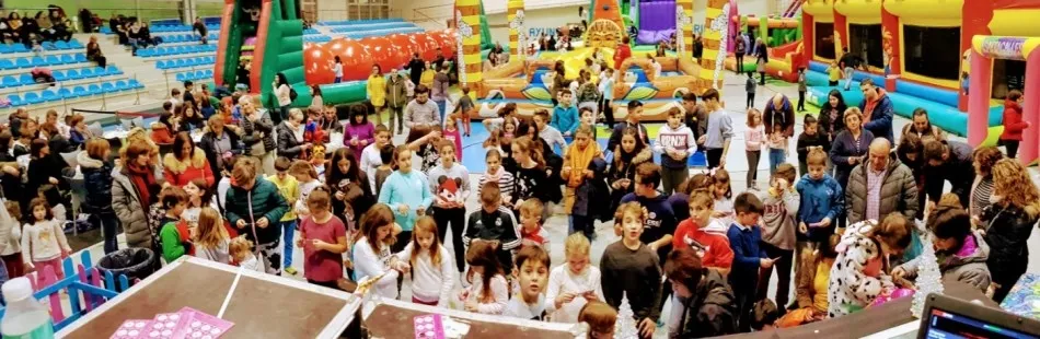 Foto 3 - Concurrid&iacute;simo encierro de carretones en Navilandia  