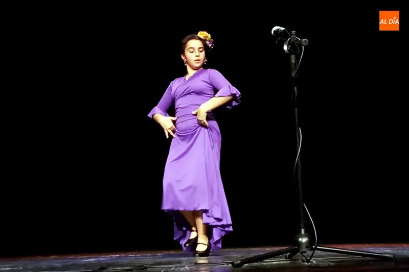 Foto 2 - M&uacute;sica, emoci&oacute;n y diversi&oacute;n protagonizan en gran festival solidario &lsquo;Una Sonrisa para Ainhoa&rsquo;