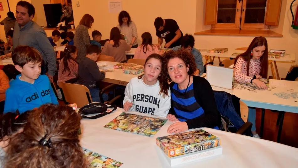 Buen ambiente y diversión en este certamen, una iniciativa lúdica de Asecal en la iglesia vieja de Pizarrales