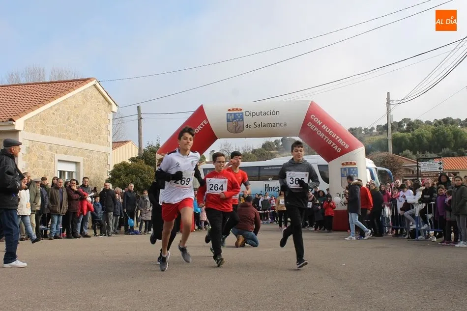 Foto 8 - La Ribera de Ca&ntilde;edo, con m&aacute;s de 370 participantes, despide el a&ntilde;o corriendo