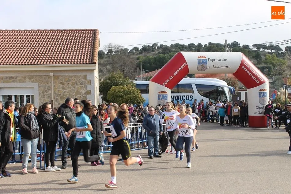 Foto 5 - La Ribera de Ca&ntilde;edo, con m&aacute;s de 370 participantes, despide el a&ntilde;o corriendo