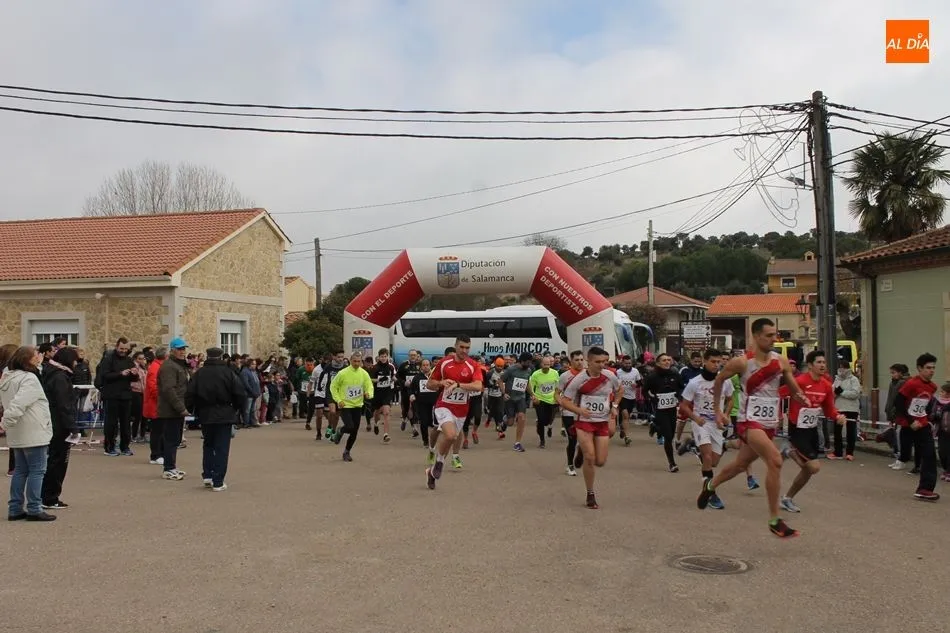 Foto 2 - La Ribera de Ca&ntilde;edo, con m&aacute;s de 370 participantes, despide el a&ntilde;o corriendo