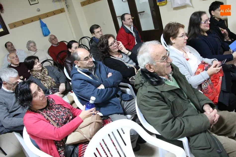 Foto 7 - To&ntilde;o Bl&aacute;zquez llega a Vitigudino con su libro &lsquo;El veneno del toro y otras bajas pasiones&rsquo;  