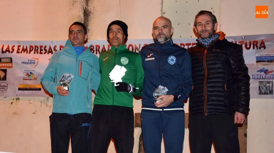 Foto 3 - &Eacute;xito de participaci&oacute;n y expectaci&oacute;n en la V San Silvestre de Lumbrales
