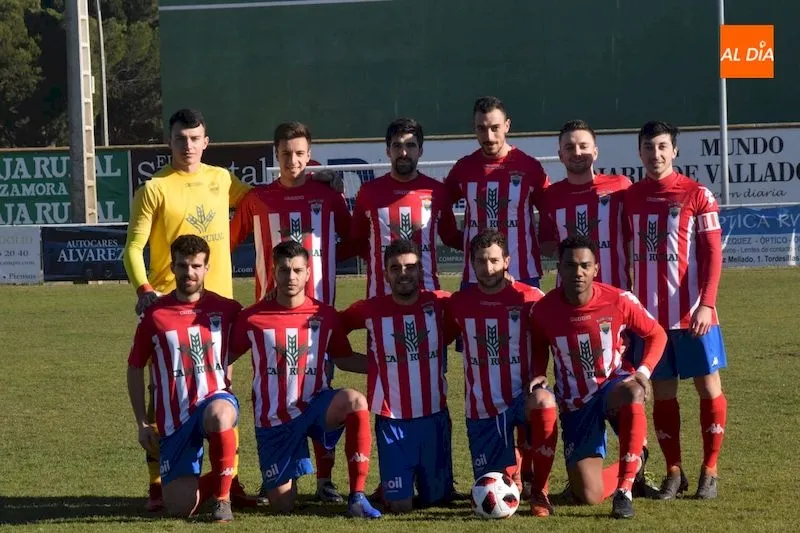 Foto 7 - Unionistas no baja el ritmo en su amistoso ante el Atl&eacute;tico Tordesillas (2-3)