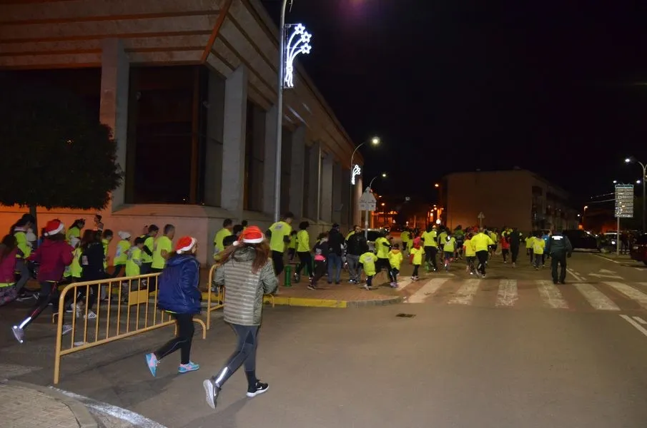 Foto 5 - Villares de la Reina celebra su X San Silvestre de car&aacute;cter&nbsp;solidario  