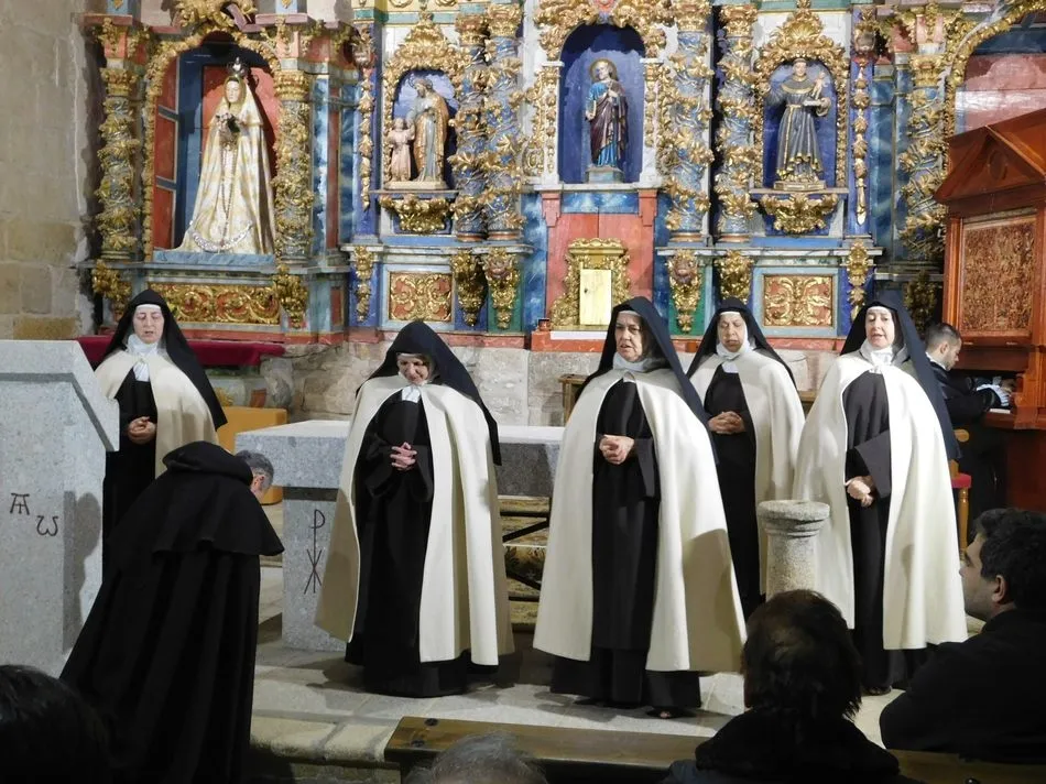 Foto 10 - Tambi&eacute;n con los frailes
