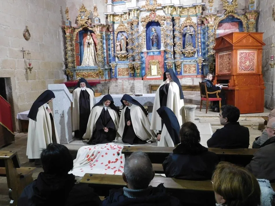 Foto 4 - Tambi&eacute;n con los frailes