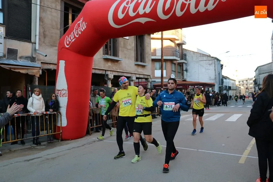 Foto 5 - Pablo Ajenjo y Ana P&eacute;rez Mateos se imponen en la XX San Silvestre de Vitigudino