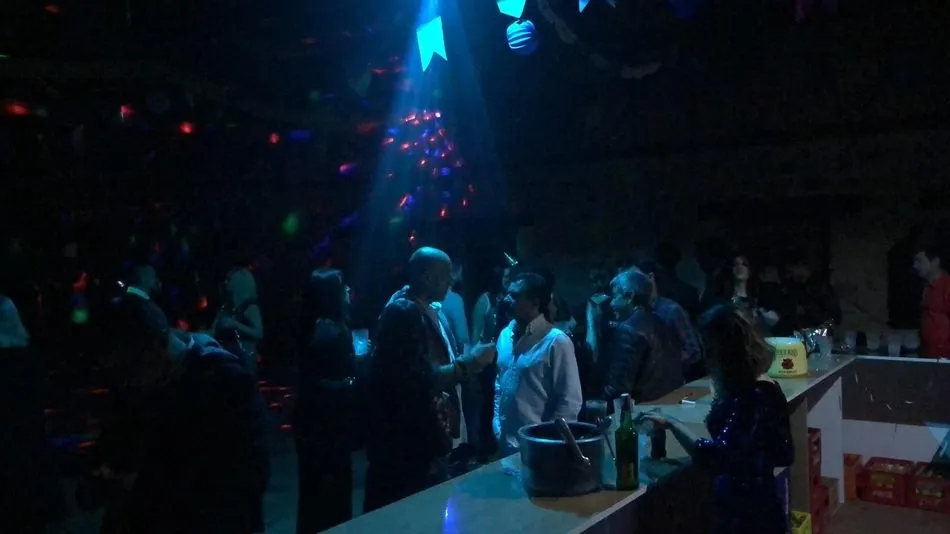 Foto 8 - En Cip&eacute;rez celebran la entrada en el A&ntilde;o Nuevo con una gran fiesta en el multiusos  