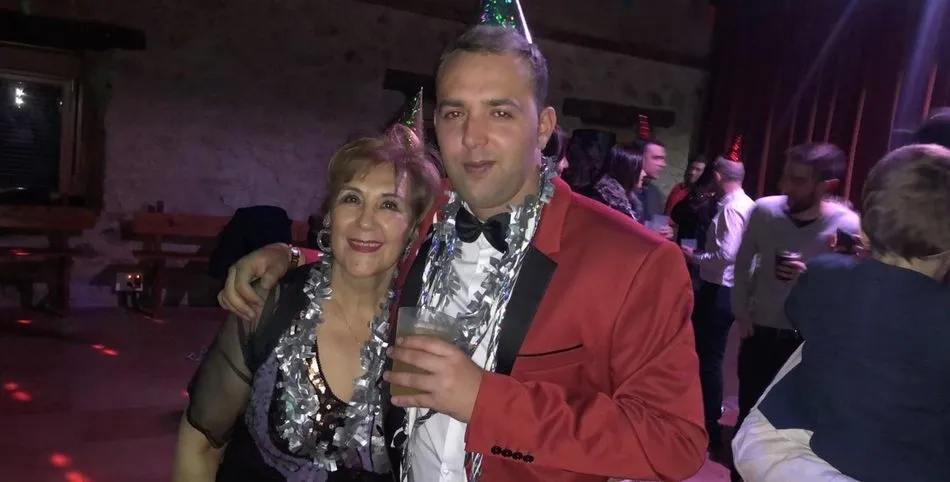 Foto 6 - En Cip&eacute;rez celebran la entrada en el A&ntilde;o Nuevo con una gran fiesta en el multiusos  