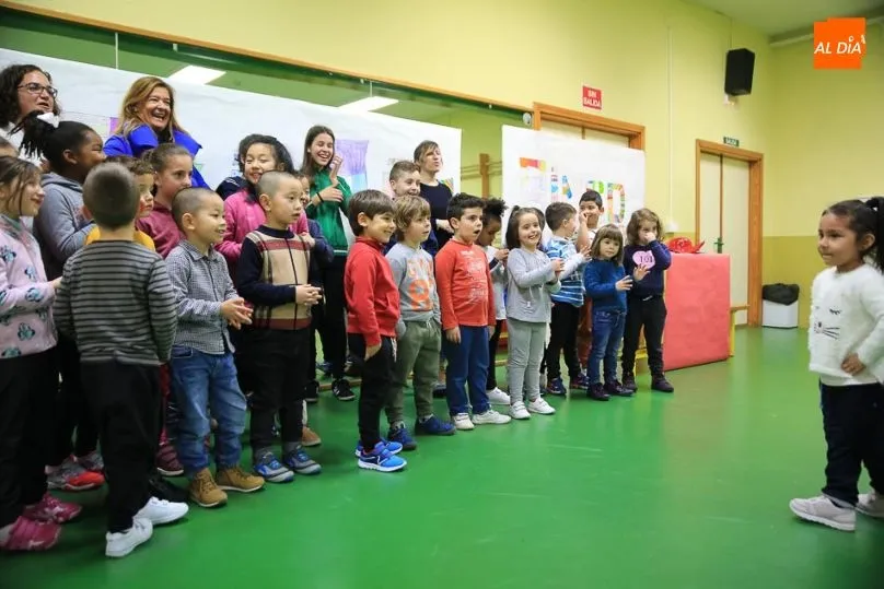 Foto 10 - Unos 300 menores participan en el programa &lsquo;Es tiempo de Navidad&rsquo; en los CEAS y en Miraltormes
