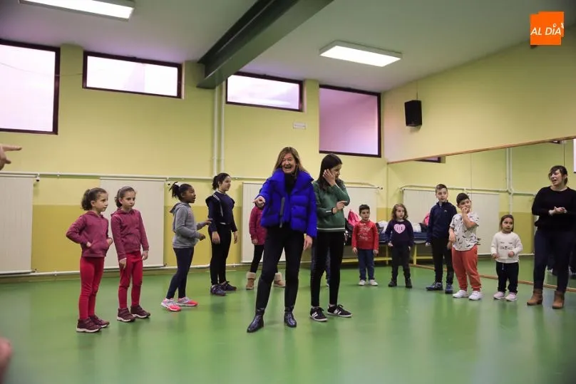 Foto 2 - Unos 300 menores participan en el programa &lsquo;Es tiempo de Navidad&rsquo; en los CEAS y en Miraltormes