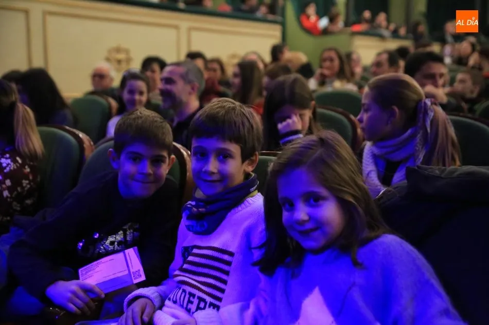 Foto 8 - Los mejores magos del mundo hechizan Salamanca con un espect&aacute;culo &uacute;nico  