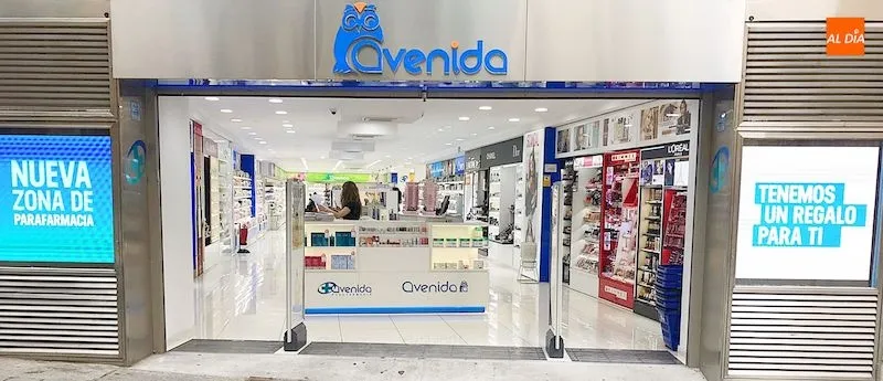Escaparate de una tienda de Perfumerías Avenida