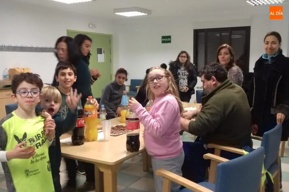 Foto 2 - Buena participaci&oacute;n y mejor ambiente en el II Concurso Navipuzzle celebrado en Villarino  