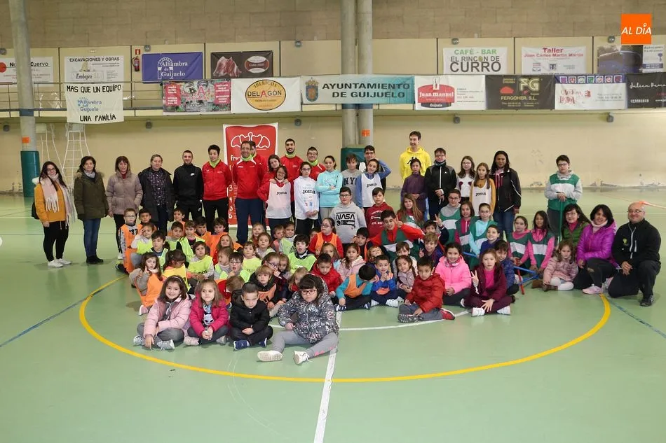 Un centenar de niños aprenden sobre la inclusión con la Jornada de Deporte Adaptado