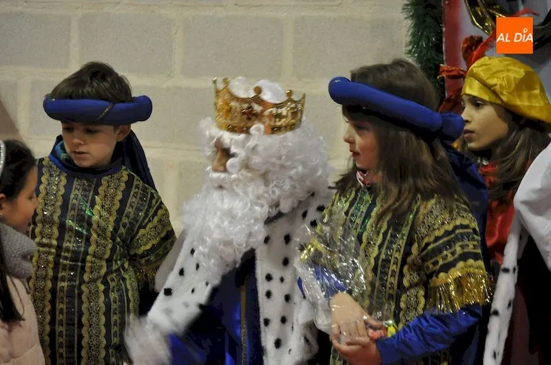 Foto 2 - Melchor, Gaspar y Baltasar visitan Carrascal de Barregas