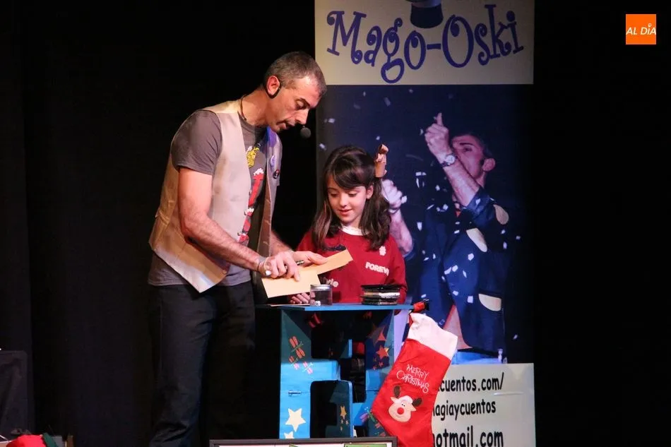 Foto 5 - Diversi&oacute;n y magia de la mano del Mago Oski en Vitigudino  
