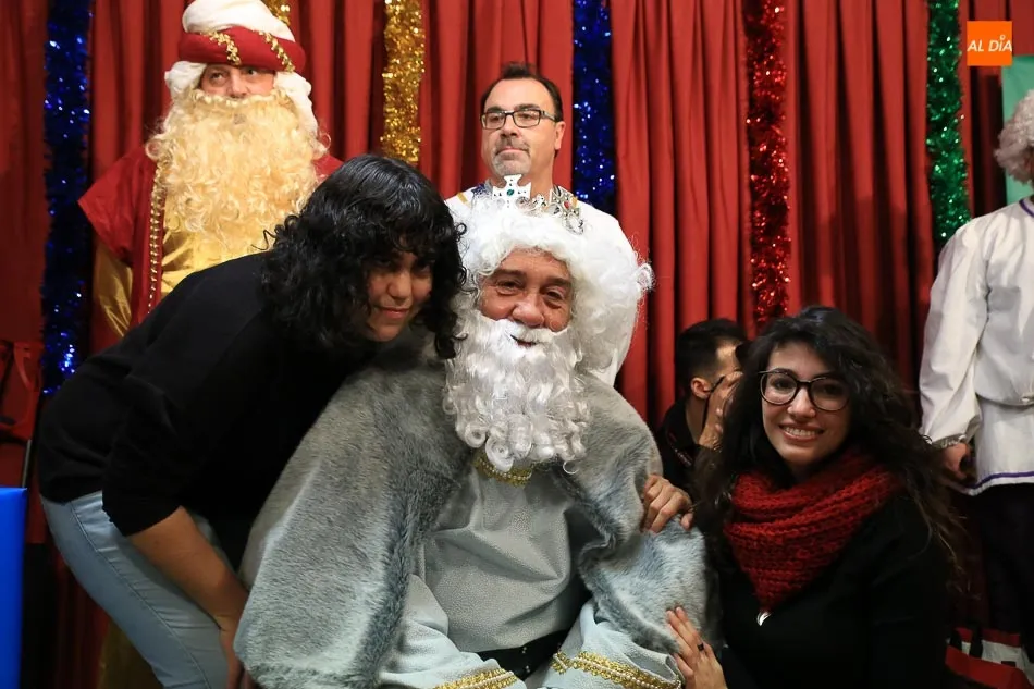 Foto 3 - Ra&uacute;l de Dios y El Mariquelo ponen m&uacute;sica a la visita de los Reyes Magos a Onda Cero