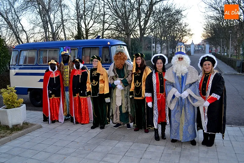 Foto 11 - Multitudinaria bienvenida a los Reyes Magos en Pe&ntilde;aranda