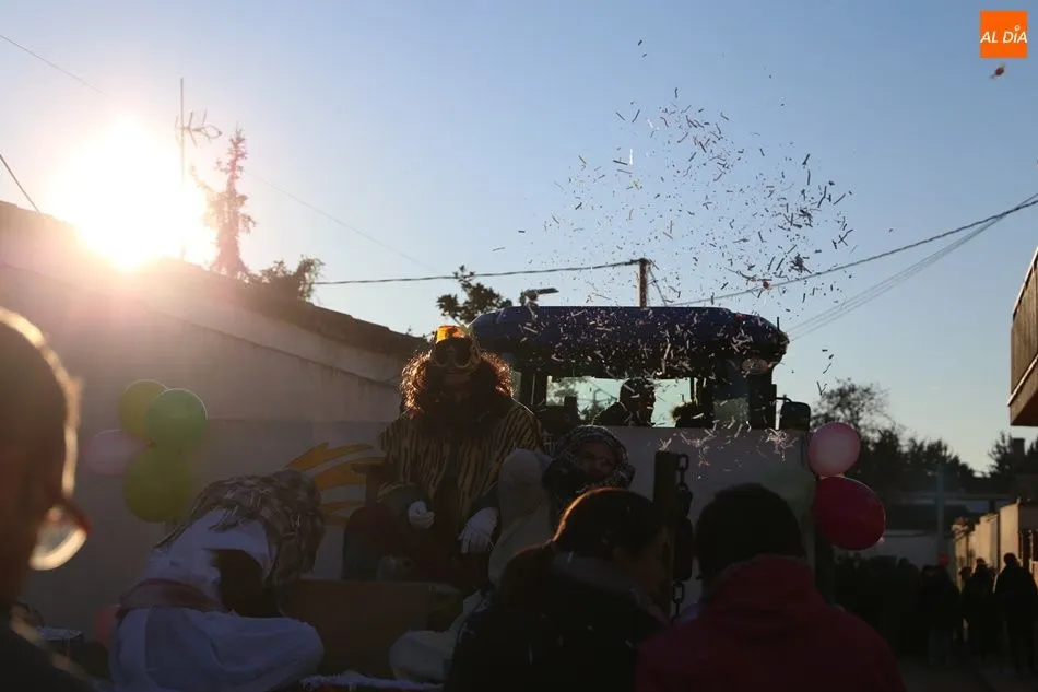 Foto 8 - La magia de los Reyes Magos inunda Babilafuente
