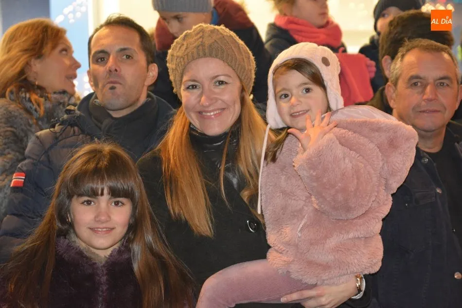 Foto 6 - Los&nbsp;Reyes Magos&nbsp;de Oriente regresan a Salamanca arropados por una multitud de j&oacute;venes y adultos  