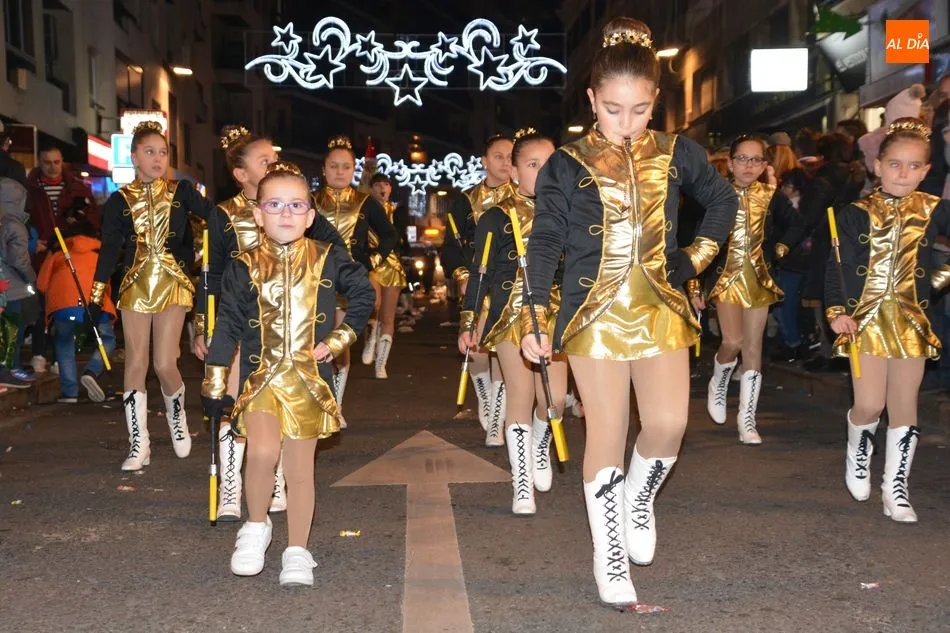 Foto 4 - Los&nbsp;Reyes Magos&nbsp;de Oriente regresan a Salamanca arropados por una multitud de j&oacute;venes y adultos  