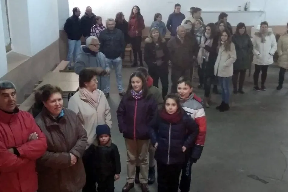Foto 11 - Los Reyes de Oriente tambi&eacute;n dejan sus regalos en Peralejos de Abajo  
