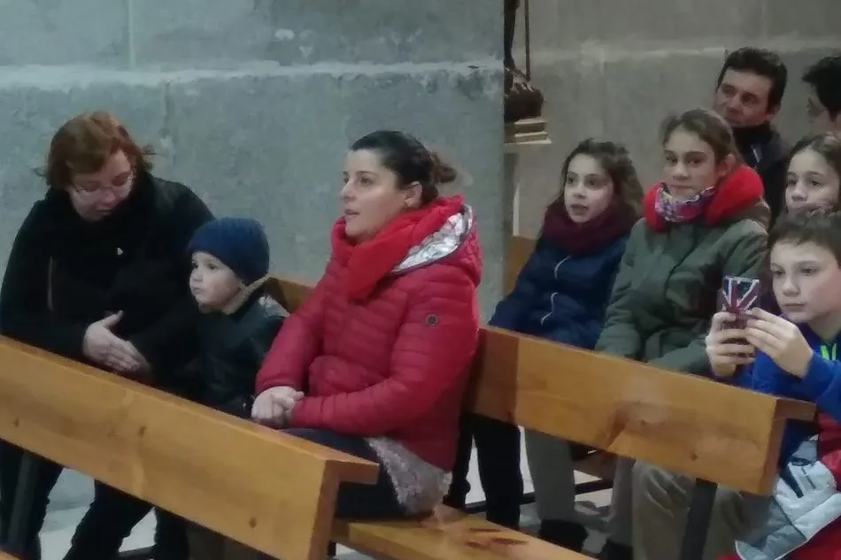 Foto 7 - Los Reyes de Oriente tambi&eacute;n dejan sus regalos en Peralejos de Abajo  