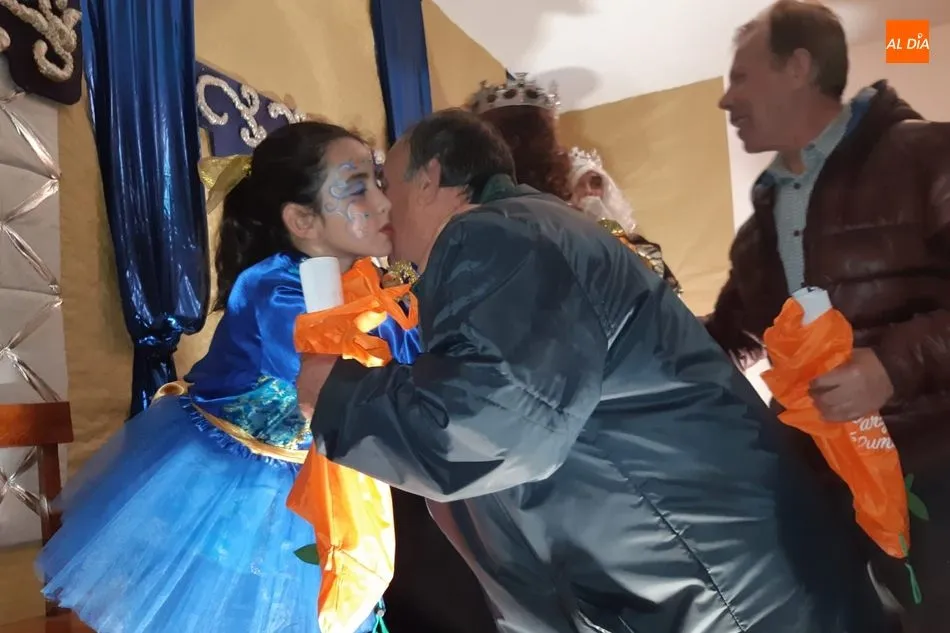 Foto 8 - Melchor, Gaspar y Baltasar llenan de ilusi&oacute;n&nbsp;Zarza de Pumareda  