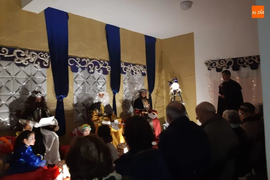 Foto 7 - Melchor, Gaspar y Baltasar llenan de ilusi&oacute;n&nbsp;Zarza de Pumareda  