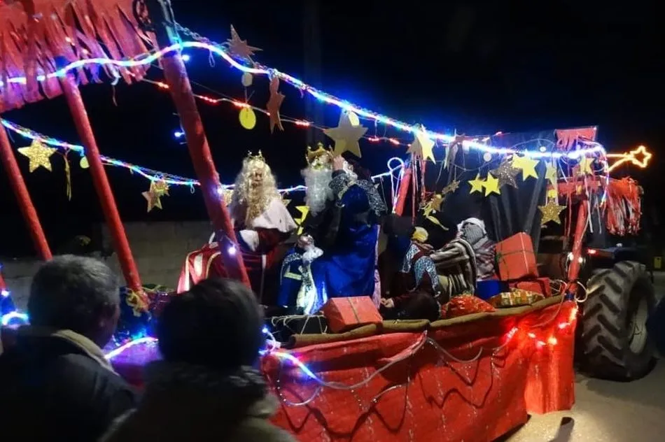 Foto 7 - Los Reyes de Oriente llenan de color las calles de Cabeza del Caballo  