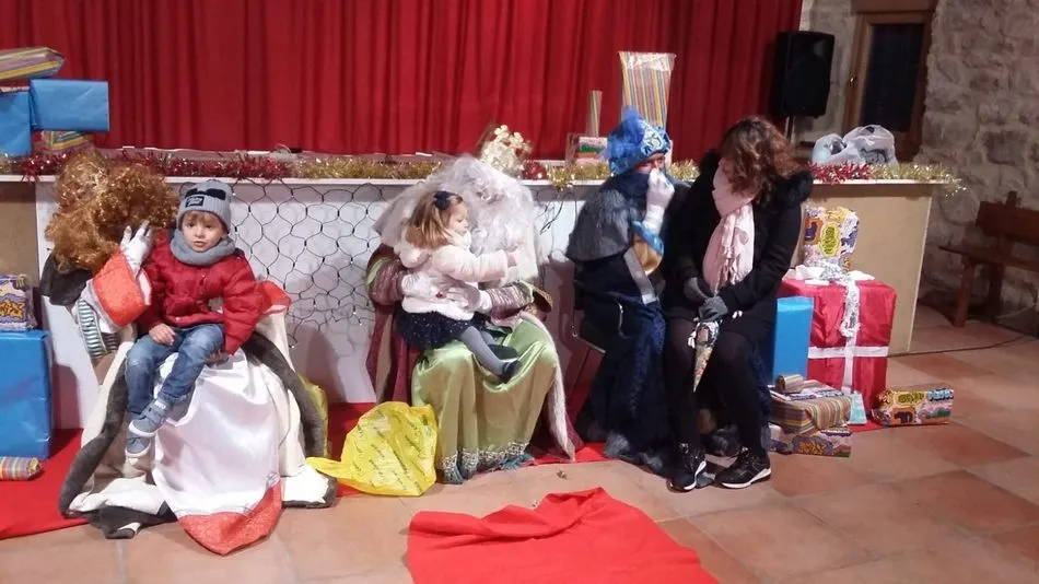 Foto 5 - Las calles de Cip&eacute;rez rebosan de alegr&iacute;a con la llegada de los Reyes Magos  