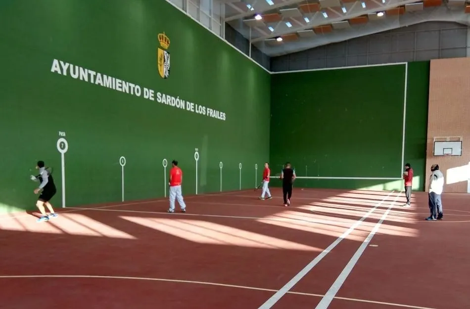 Foto 2 - Excelente nivel en el Torneo de Frontenis de Sard&oacute;n de los Frailes  