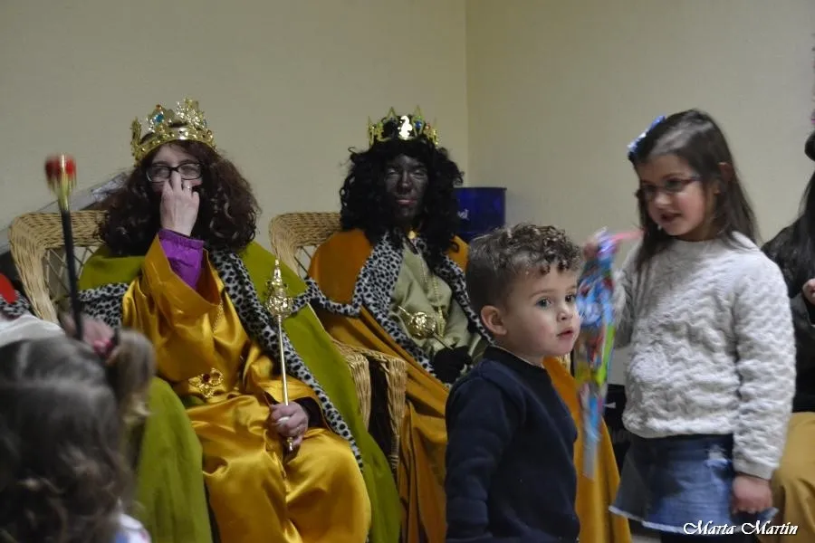 Foto 2 - Los Reyes Magos llegan a Arabayona