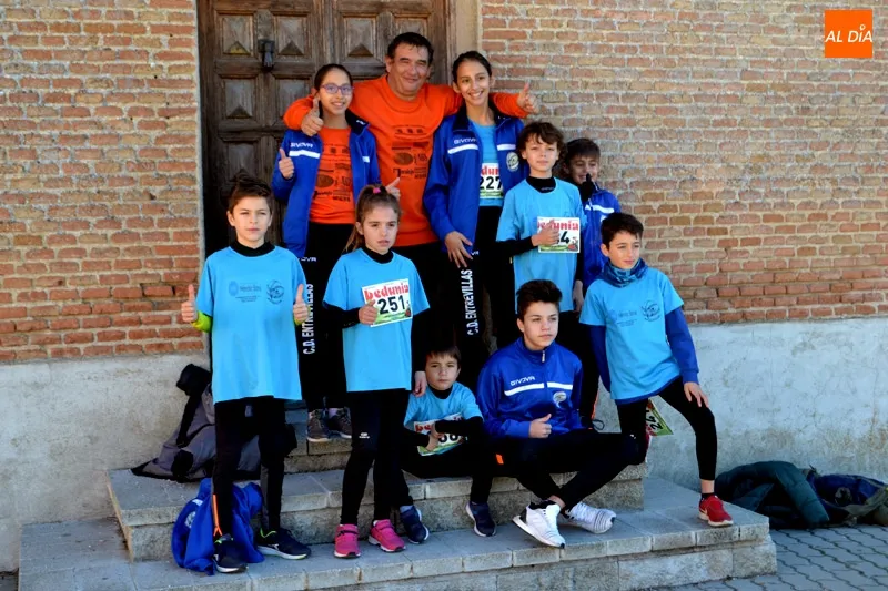 Foto 4 - Juan Bueno y Mar&iacute;a Mercedes Pila coronan la VII Carrera del Rosc&oacute;n de Paradinas