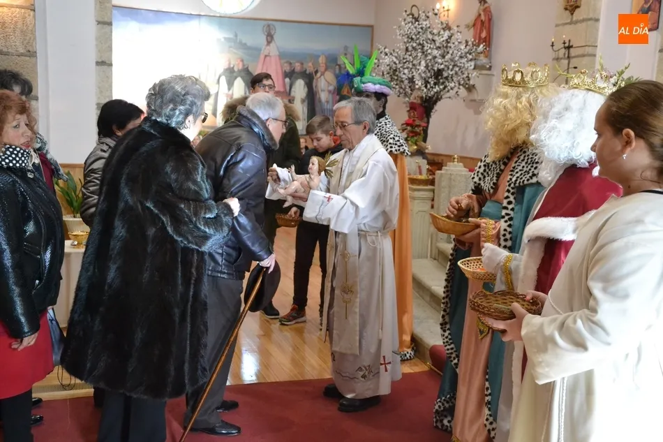 Foto 8 - Los Reyes Magos invitan a adorar al Ni&ntilde;o Jes&uacute;s en San Crist&oacute;bal  