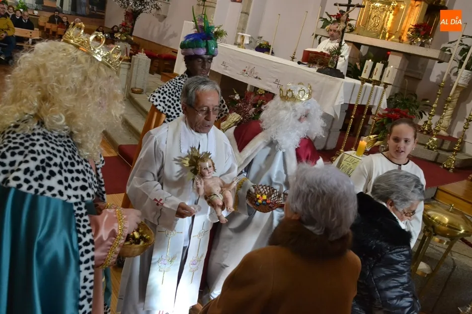 Foto 5 - Los Reyes Magos invitan a adorar al Ni&ntilde;o Jes&uacute;s en San Crist&oacute;bal  
