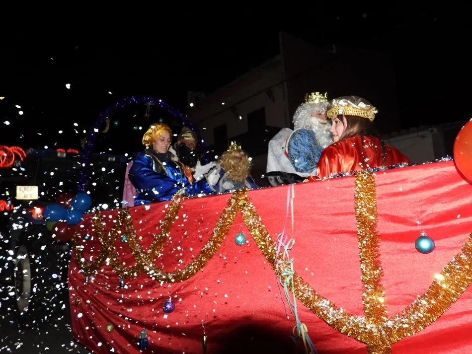 Foto 3 - C&aacute;lida bienvenida a los Reyes Magos en Aldearrubia